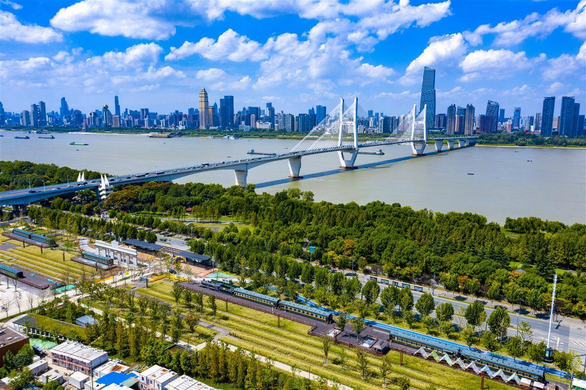 俄罗斯太阳集团是一个什么集团